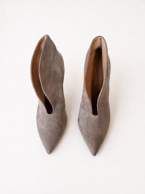 ASOS Paper Dolls Grey Suede Pointed Toe Ankle Boots Heels US 10 EU 41